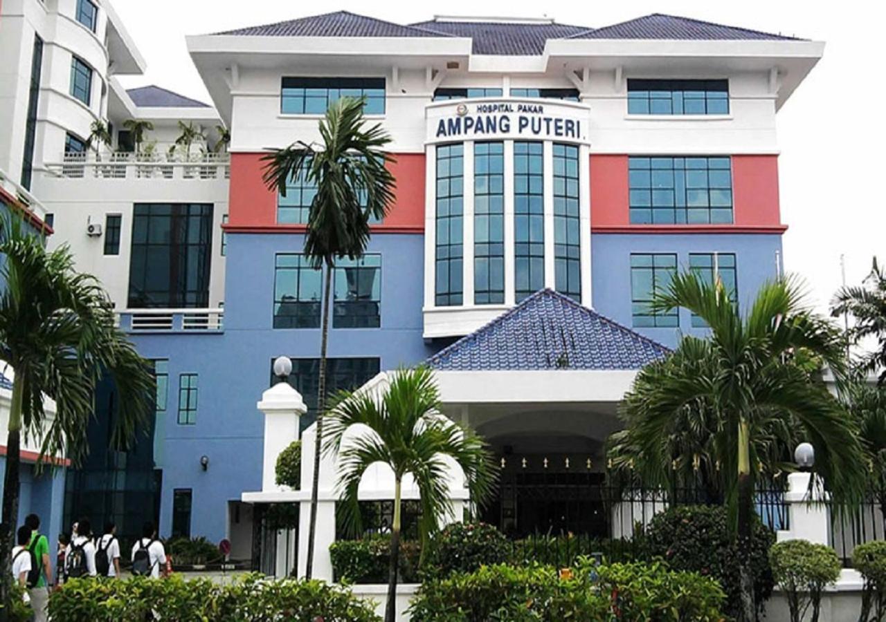 Puteri Ampang Hotel Екстериор снимка